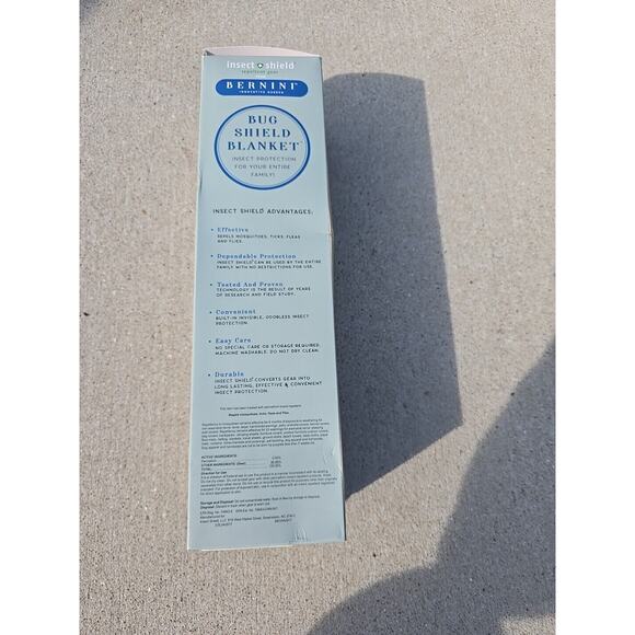 BERNINI Outdoor Insect Shield Blanket 57 X 68 Repels Mosqui, Ticks, fleas, Fly - Picture 4 of 5